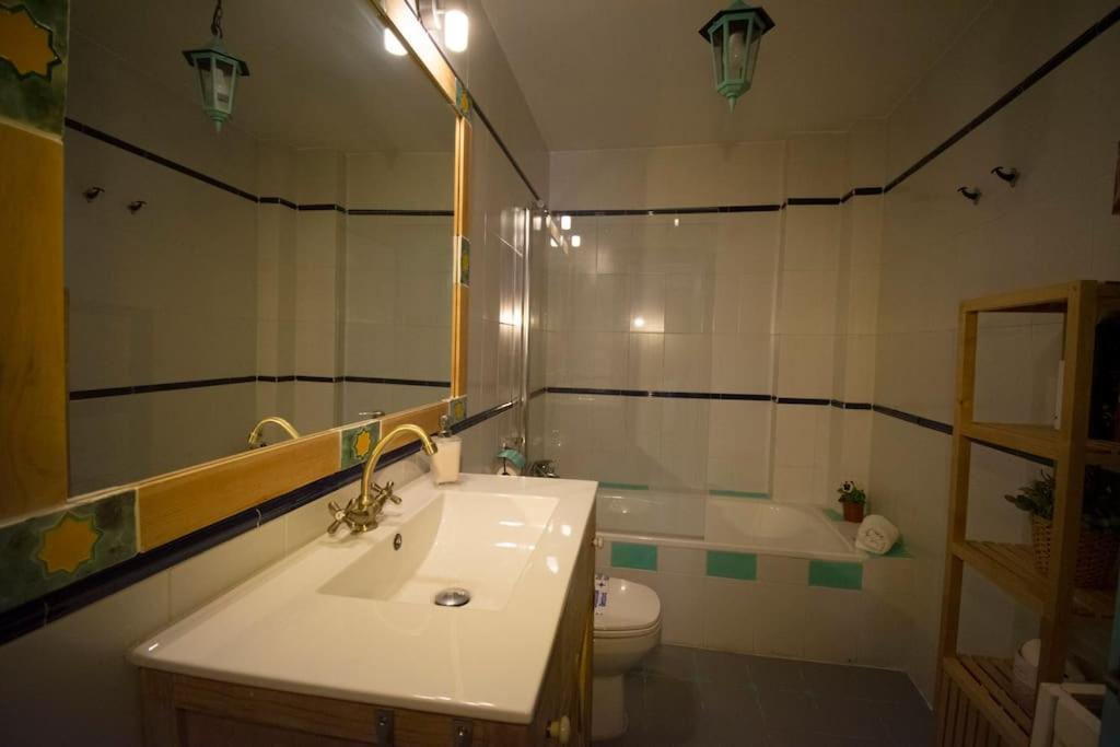 Mirador Alhambra - 2 Private Terraces - Wifi - Apartman Granada Kültér fotó